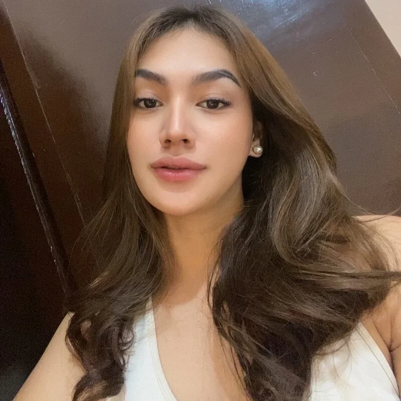 MartinaYssabelle profile photo
