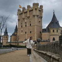 Slika avatara modela bellapaty