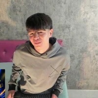 Alex_it0_ Adlı Modelin Avatarı