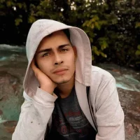 fros200's Profile Pic