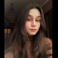 LittlePrettyYourStepSis's Profile Pic