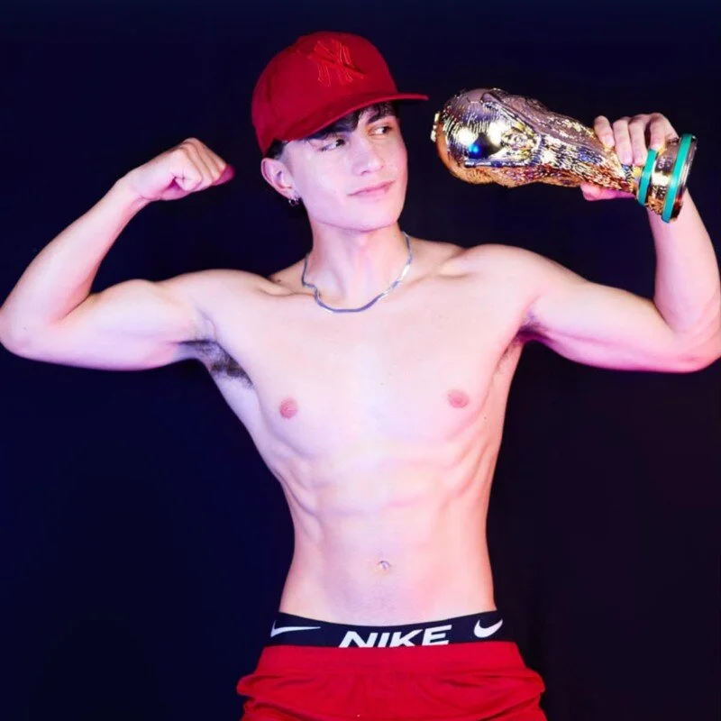 Kyler_tay profile photo