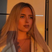 Blonde_bhabie webcam