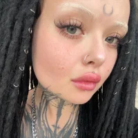LuckyLunacys profilbillede