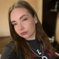 صورة الملف الشخصي لـ LinaNeal