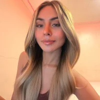 sabrina_cutieee69 Adlı Modelin Avatarı