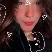 lilly_bee's Profile Pic
