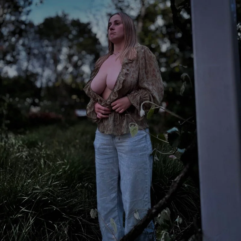 ClumsyLink's nudes and profile