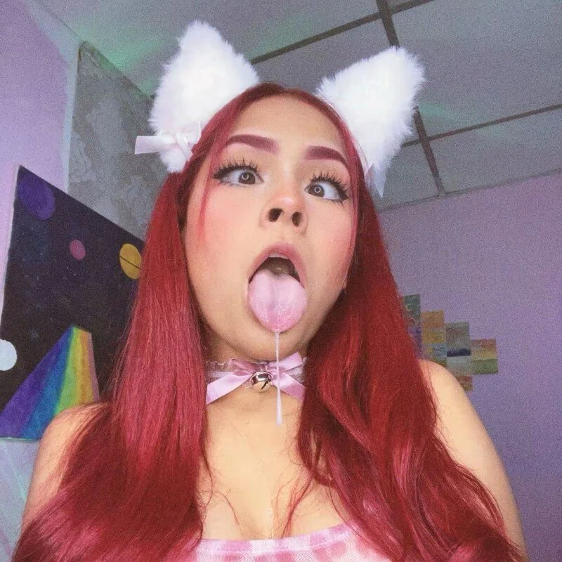 victoria_gloow Stripchat profile image