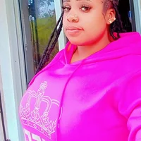 Queenkhalia's Profile Pic