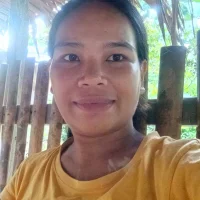 ashlyn_7's Avatar Photo