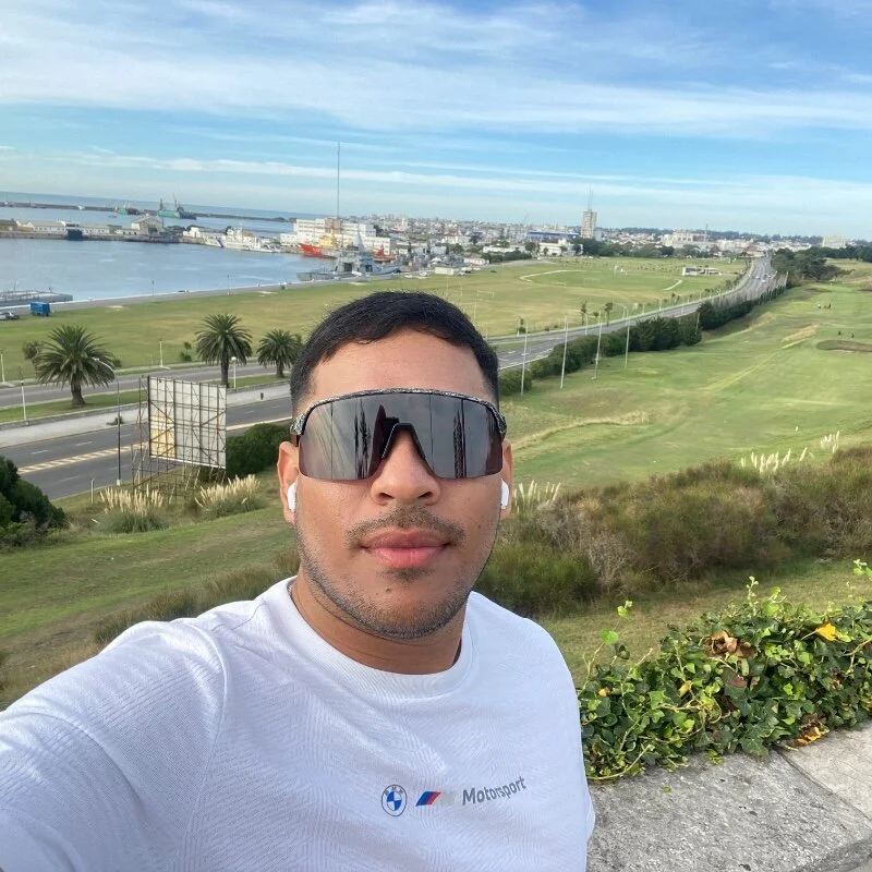 alejito44002 profile photo