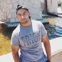 agusrro32's Profile Pic