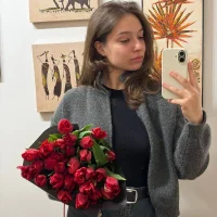 JacqueSwiggum live cam model