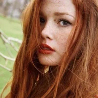 Apilinna_Gold's Profile Pic