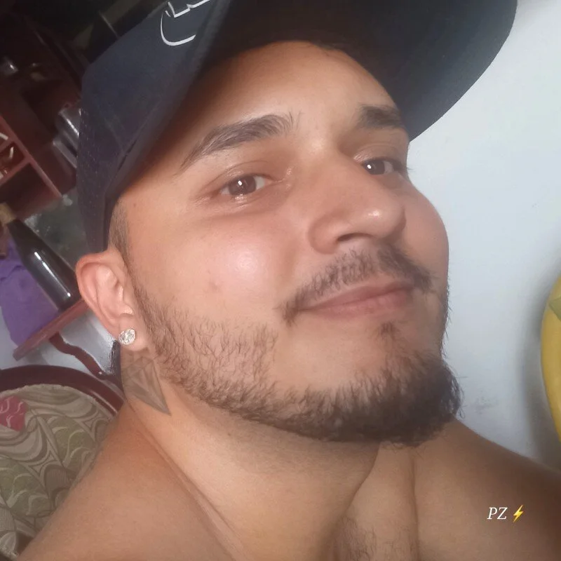 Hotguys111 profile photo