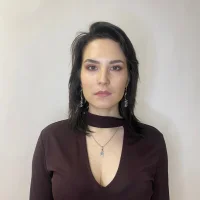 NurayNa's Profile Pic