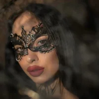 BeatricePolly's Avatar Pic