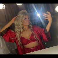 UKBlondeBaby's Profilna slika