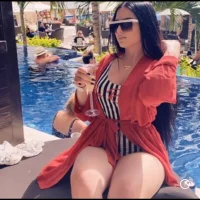 tinkababy Φωτ, Προφίλ