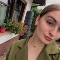 Sexy_Sophia_
