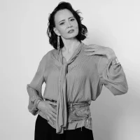 Julia_Way 的個人資料圖片