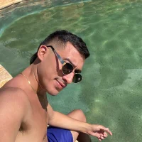 Tony0210's Profile Pic