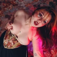 WendyCherryy's Profile Pic