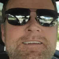 NVR4G8T: изображение аватарки