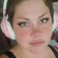 lvlybryn's Profile Pic