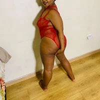CaramelBaddie16's Avatar Pic