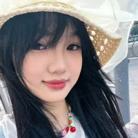 yiyijing000 的个人资料图片