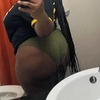 Eboniefineass's Profile Pic