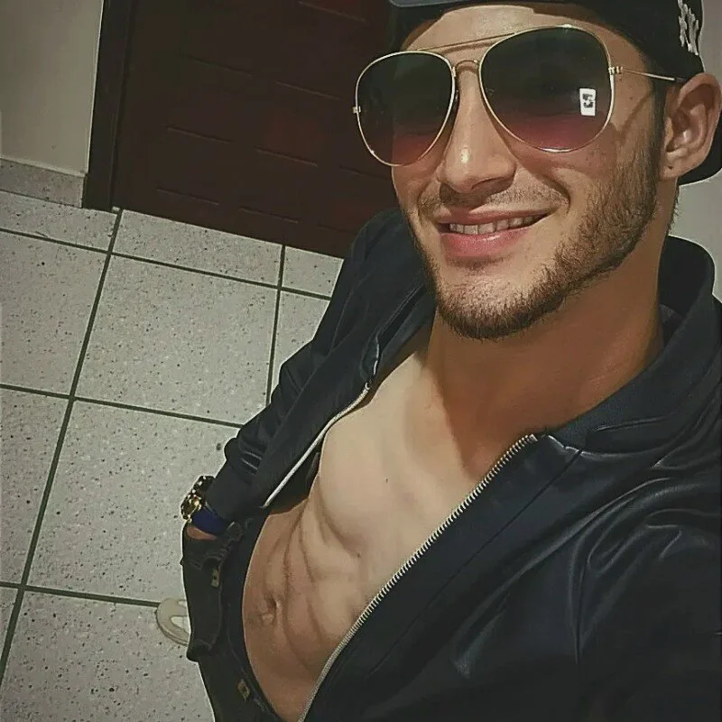 elocantan profile photo