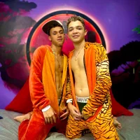 صورة الملف الشخصي لـ Friends_Lust