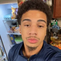 ynteli_のプロフィール写真