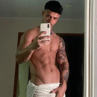 Gust027 的個人資料圖片