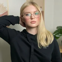 RossemaryHiIl's Profile Pic