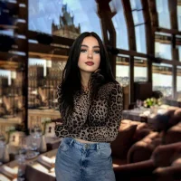 EdythEast's Profile Pic