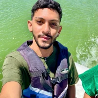 LeamDesire's Profile Pic
