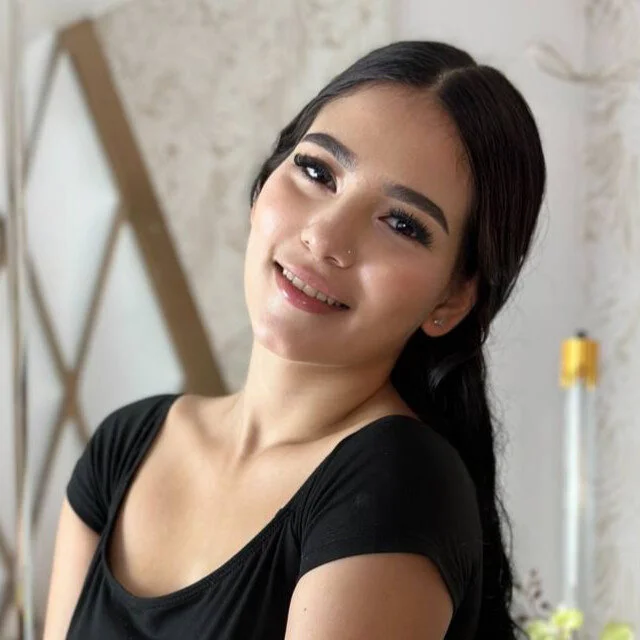 AngelaCruzz
