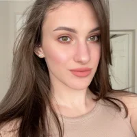 Amira_a Poză avatar