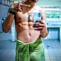 ADRIAN2003c's Avatar Pic