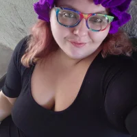 lady1652's Profile Pic