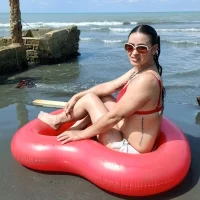 Idaly_Johnson's Avatar Pic