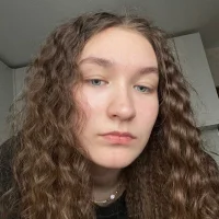 CoralWells's Profile Pic
