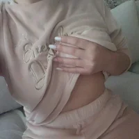 eva_l's Profile Pic