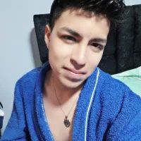 Slika avatara modela kenaldair7