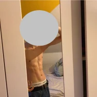 young_dick's Profile Pic