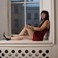 SabrinaBrows Adlı Modelin Avatarı